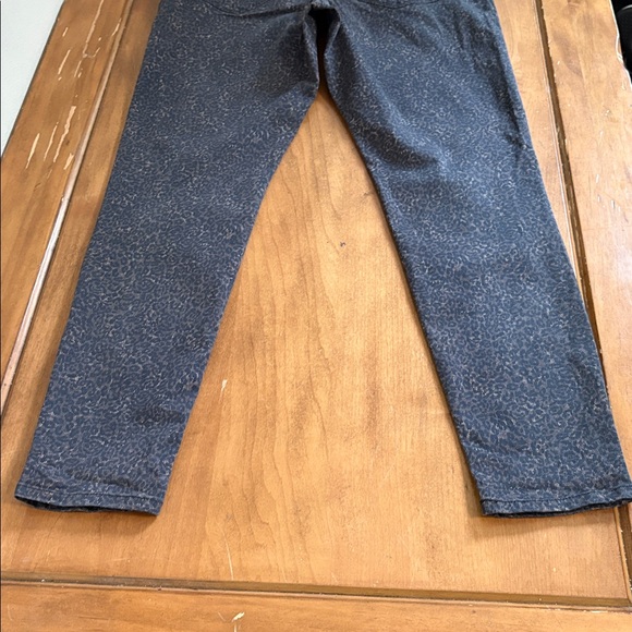 Democracy Absolution Patterned Pants Size 12 - Picture 13 of 15